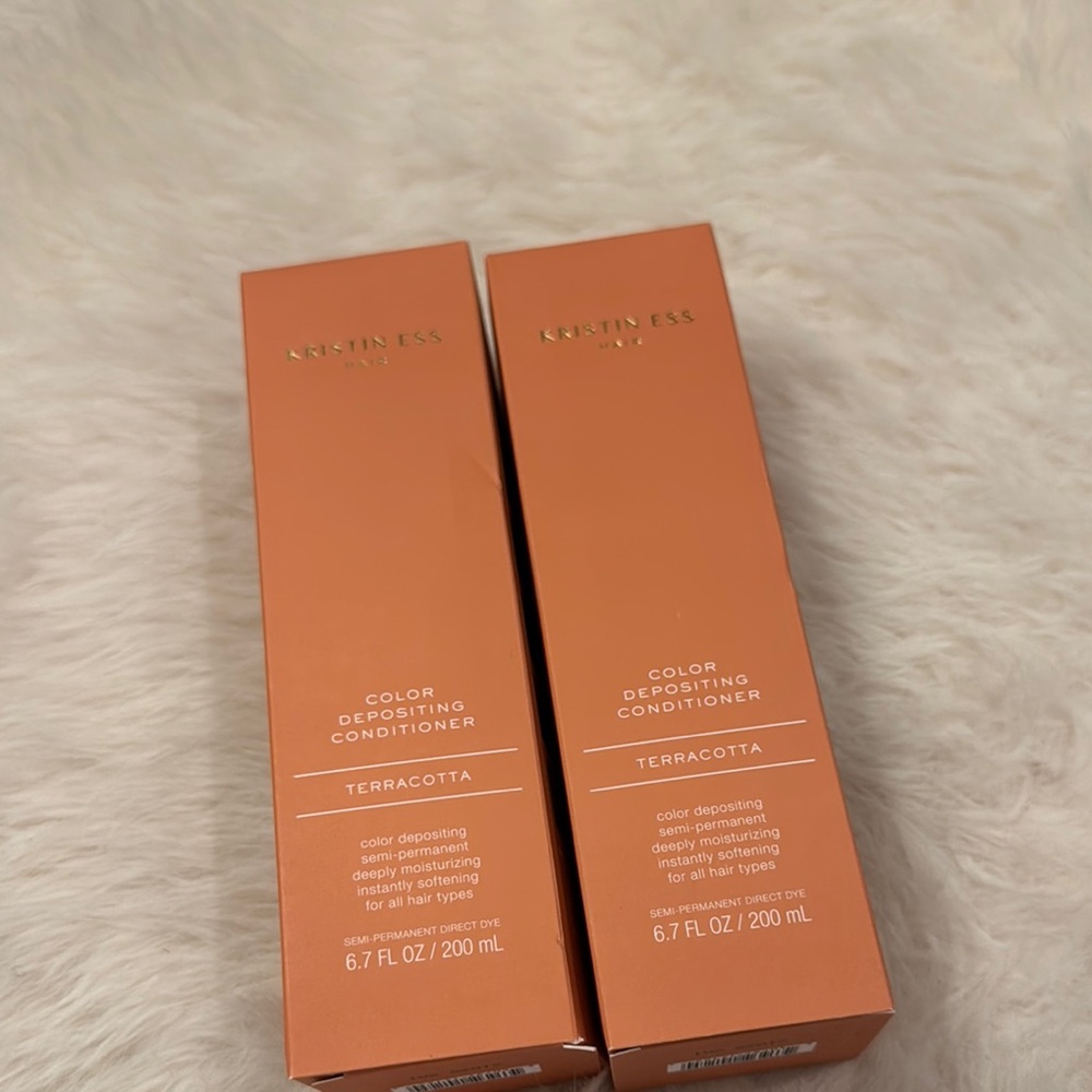 Kristin Ess Terracotta Hair Conditioner 2 piece NWT.